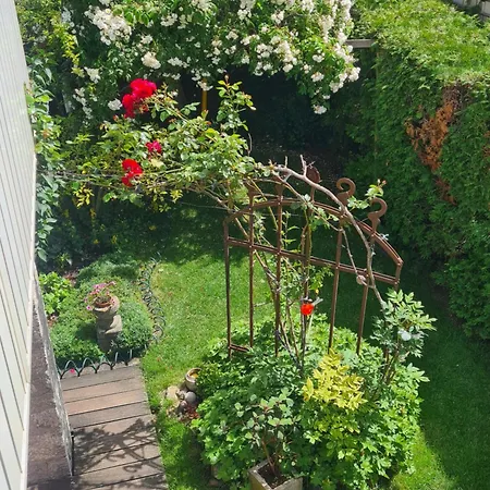 Apartament - Ihr Zuhause Auf Zeit In *