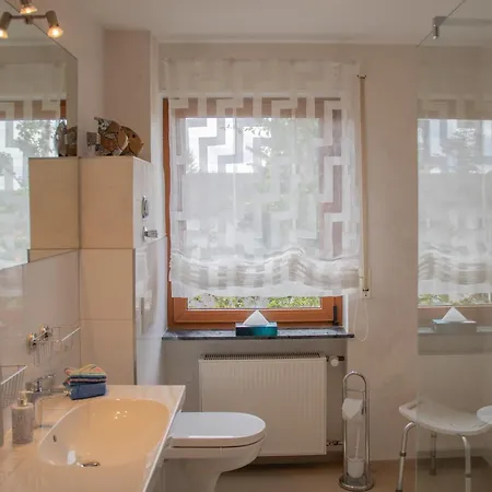 Apartament - Ihr Zuhause Auf Zeit In *