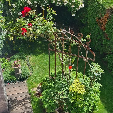 - Ihr Zuhause Auf Zeit In Apartament Höchberg